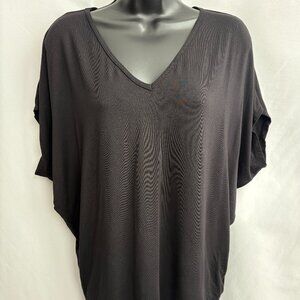 Amour Vert Y2K Batwing Sleeve V Neck Black Top OS Basics Essential Goth Witchy